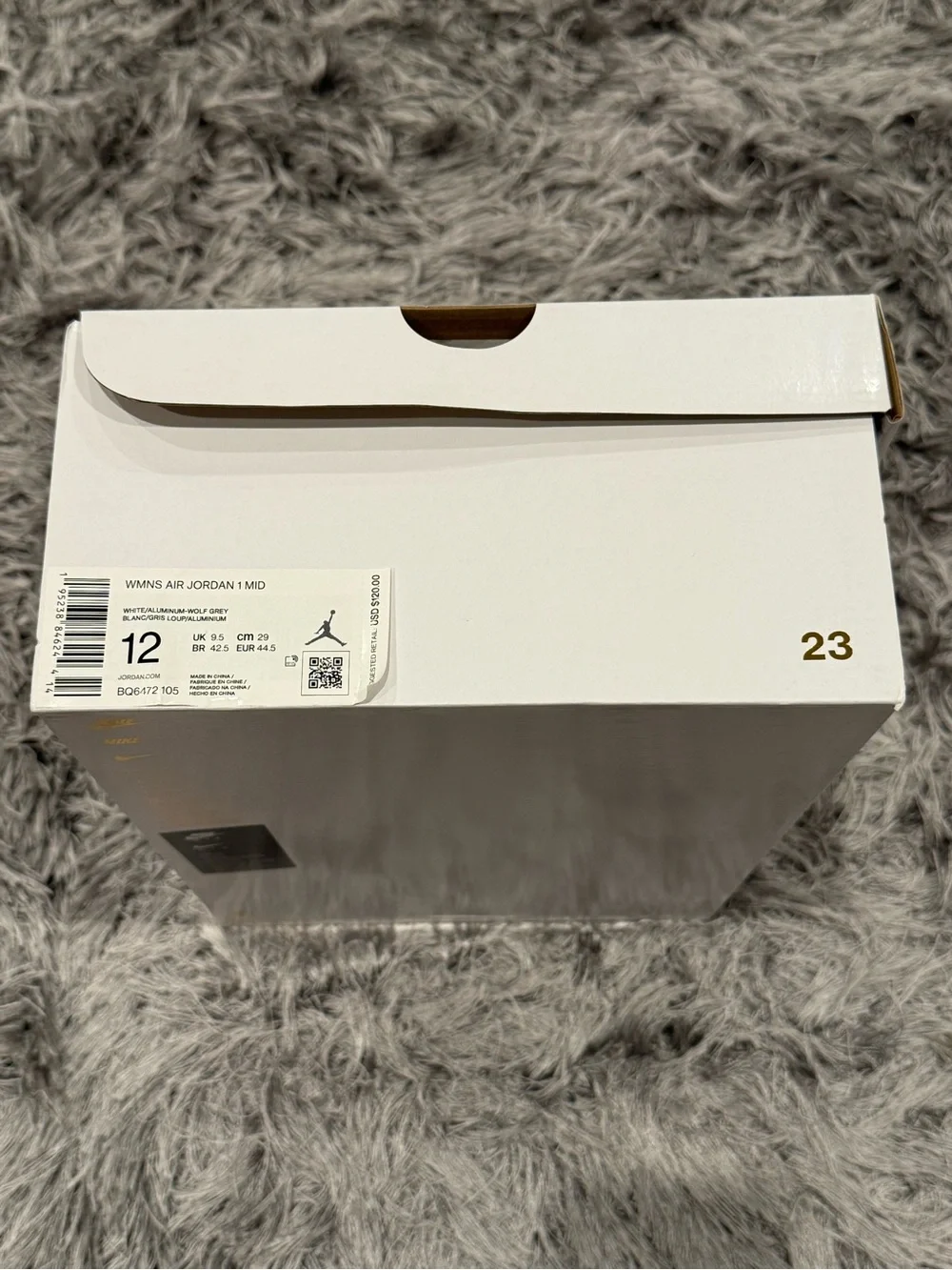 Jordan 1 Mid Wolf Grey. Mens 10.5 / Womens 12